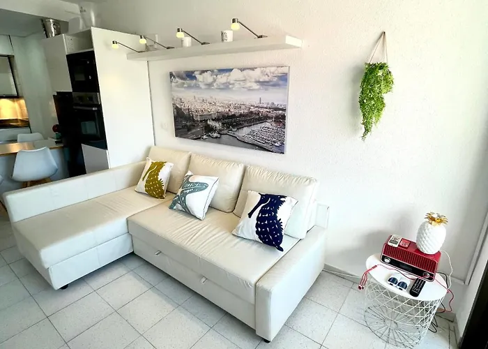 Apartemento Piscina Centro 3 Min Playa קאללה