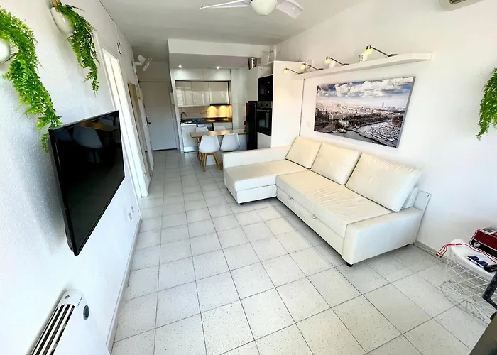 Apartemento Piscina Centro 3 Min Playa דירה קאללה